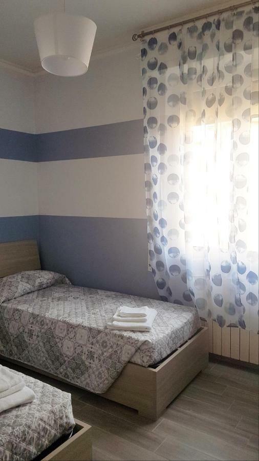 Apt. 7 - Villa Dei Pini Ameglia Bagian luar foto
